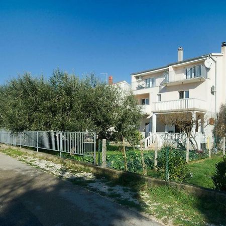 Apartman Korina Сукошан Экстерьер фото