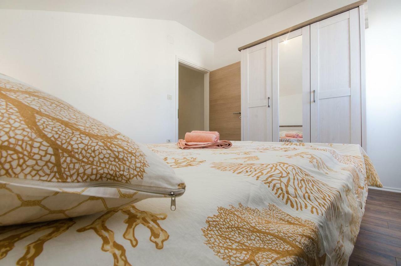 Apartman Korina Сукошан Экстерьер фото